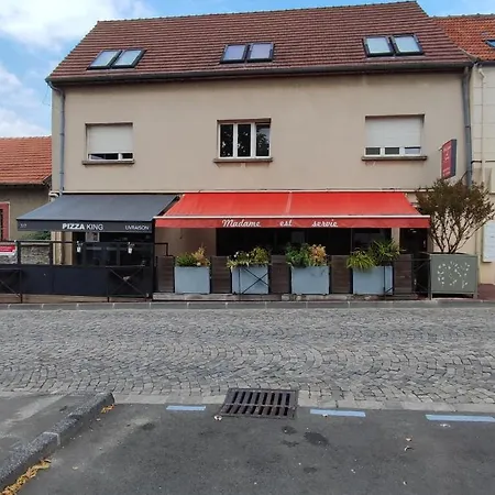 Duplex Autonome Cosy à Paris Cdg