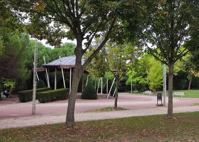 Duplex Autonome Cosy A Paris Cdg Appartement *